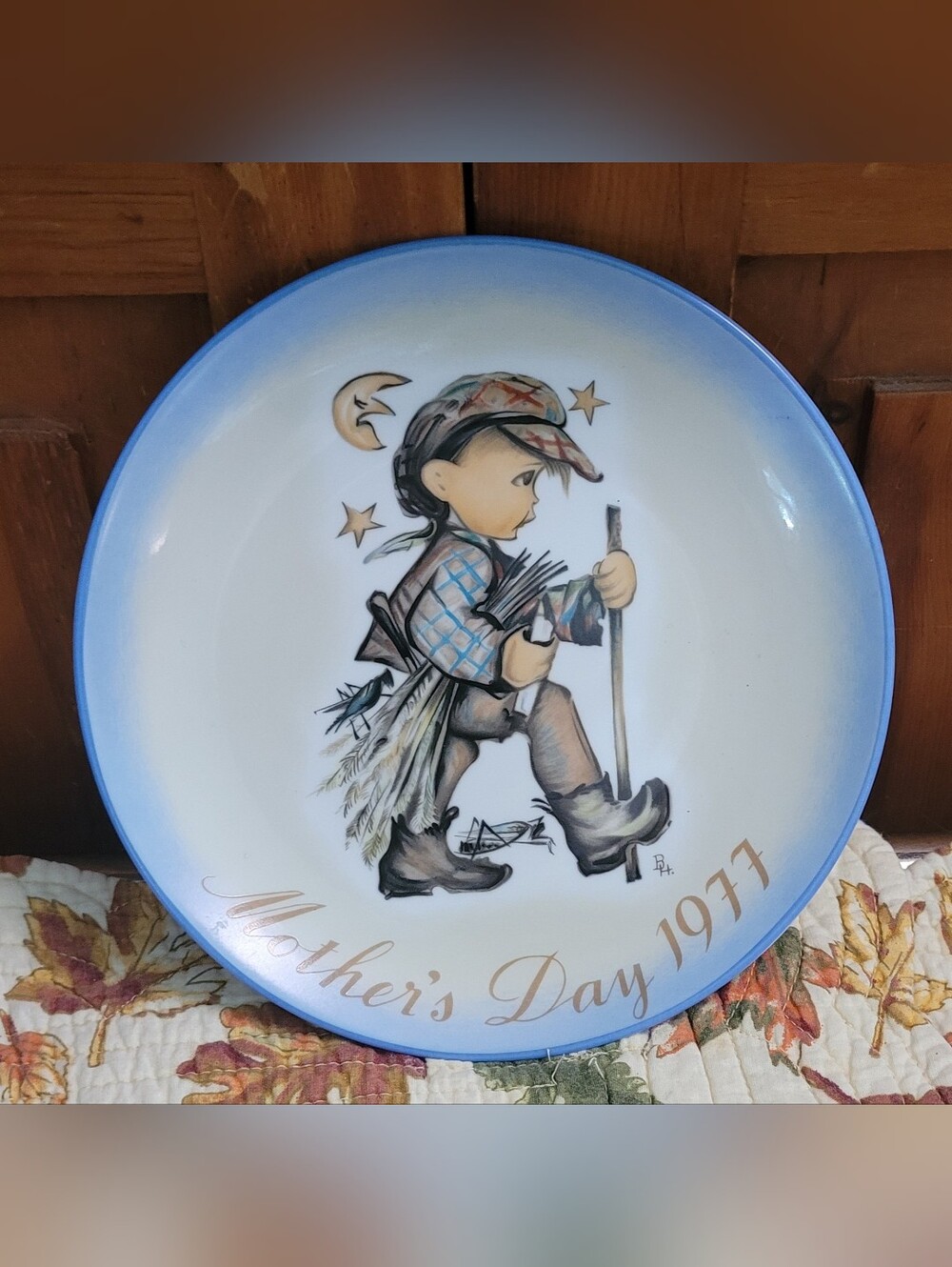 Vintage 1977 Sister Berta Hummel Mother's Day Plate "Moonlight Return"